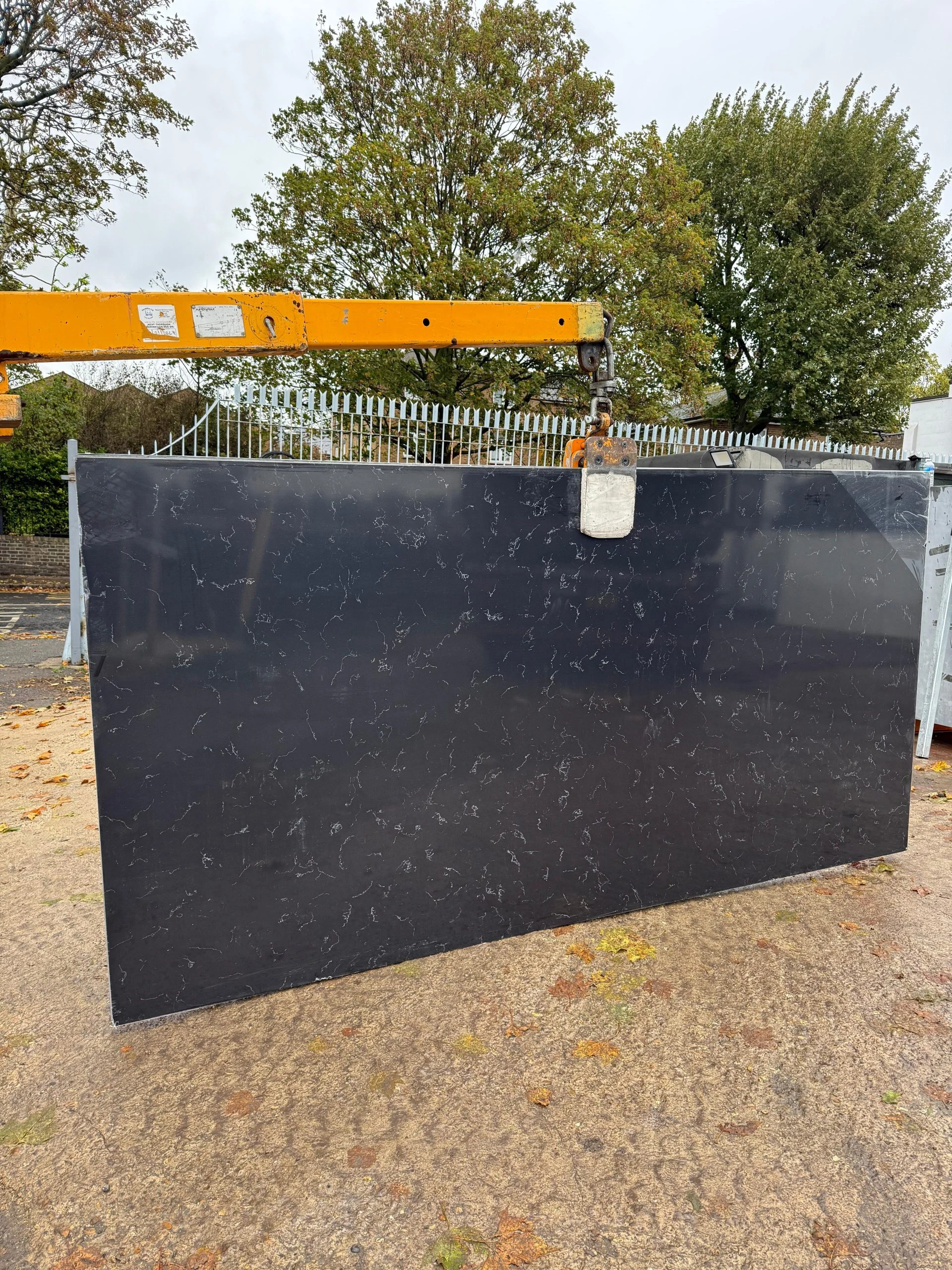 Carrara Black