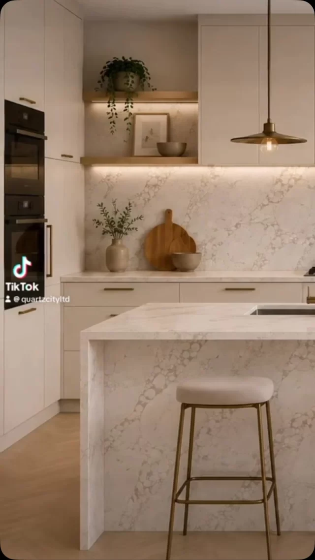 Arabescato cremo Jazz - a beautiful Quartz boasting character and confidence! 
.
Grey and Taupe webbed veining consistently flows throughout the slab! 
.
#arabescatocremojazz #quartzcity #quartzworktop #quartzsupplier #kitchenworktopsupplier