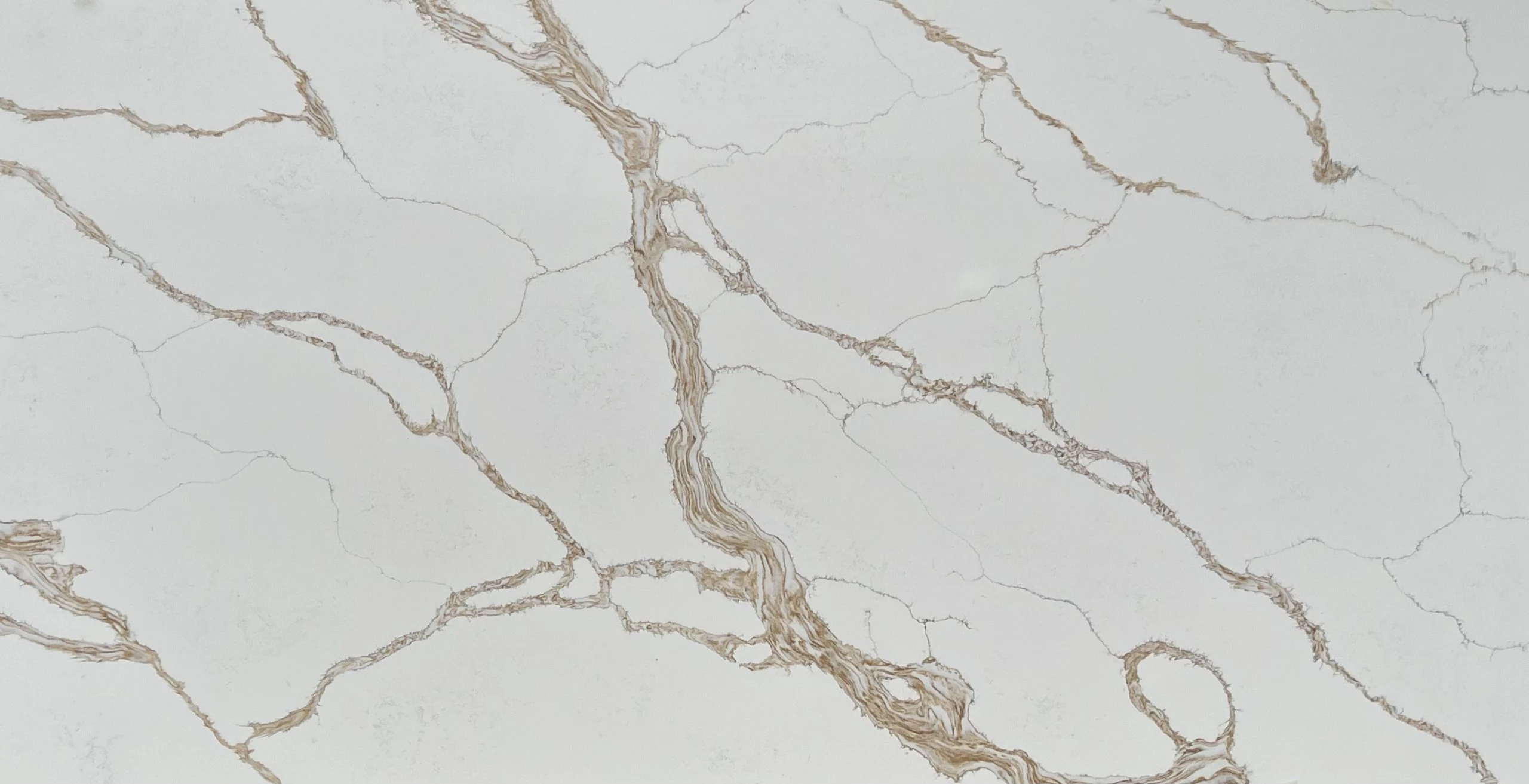 Calacatta Oro by Quartz City